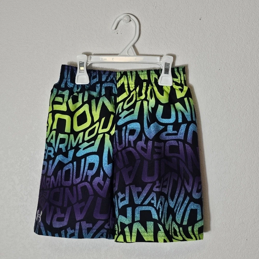 Under Armour Neon Graphic Boys Swim Trunks Size 5 NWT *Only Trunks